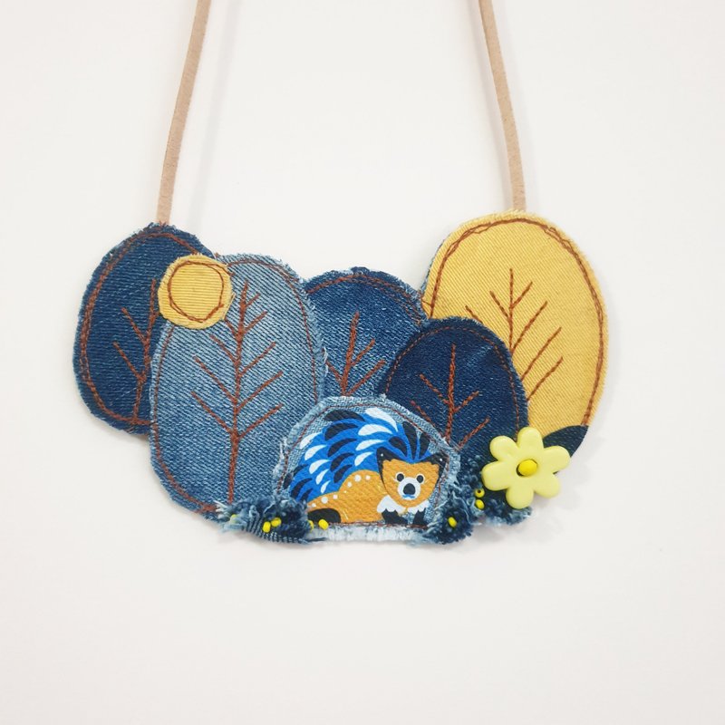 Upcycled denim necklace Jeans necklace OOAK jewelry Denim art - 项链 - 其他金属 蓝色