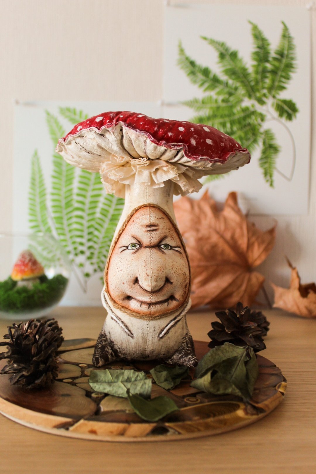 Fantasy toy mushroom  doll mushroom sculpture Individual gift mushroom Figurine - 玩偶/公仔 - 棉 红色