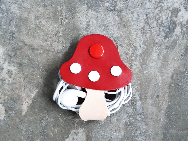 #成品制造 绕线器 蘑菇 香港制造 卷线器 港产皮革 手工 线材收纳 - 卷线器/电线收纳 - 真皮 红色