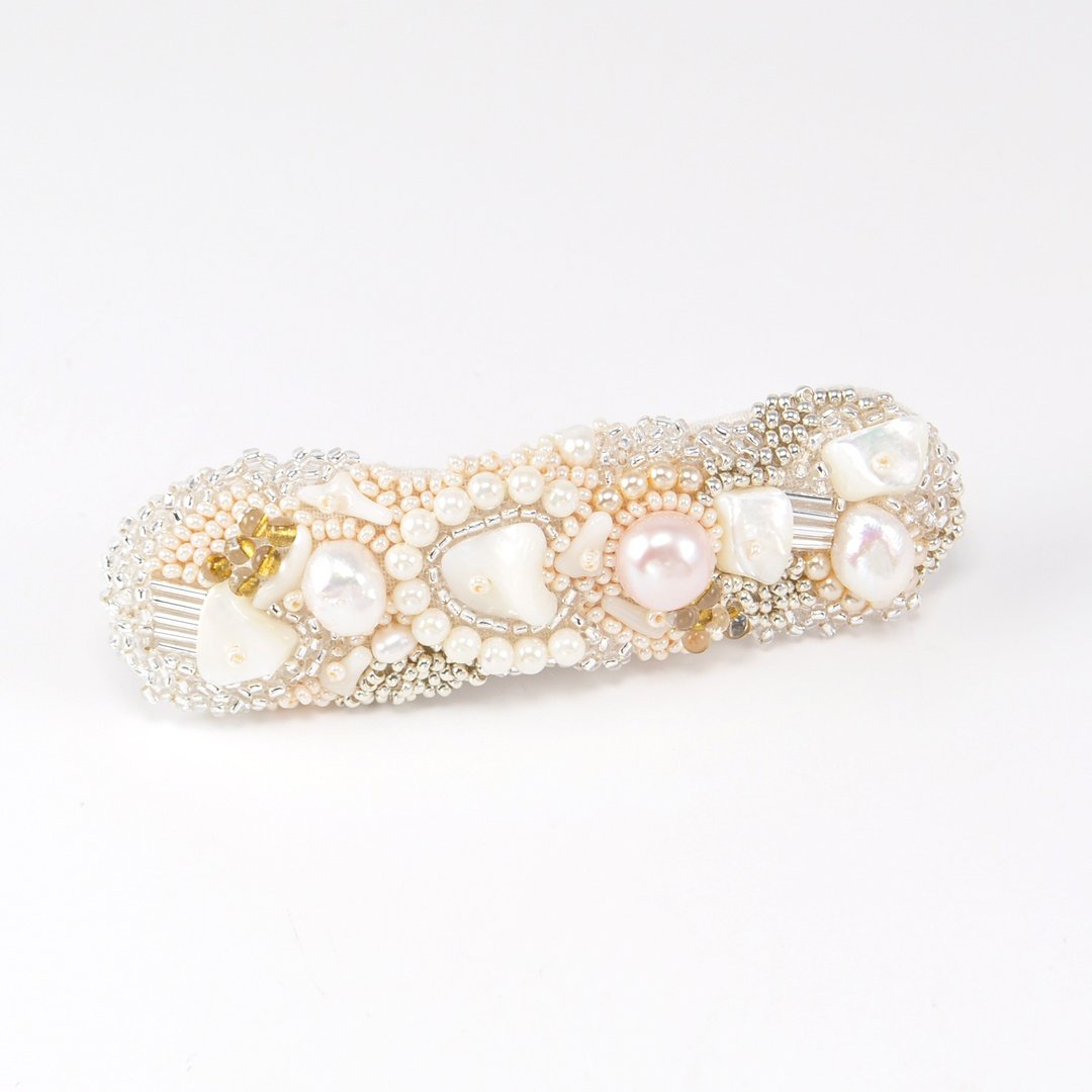 Valletta with bead embroidery 2 - 发饰 - 珍珠 白色