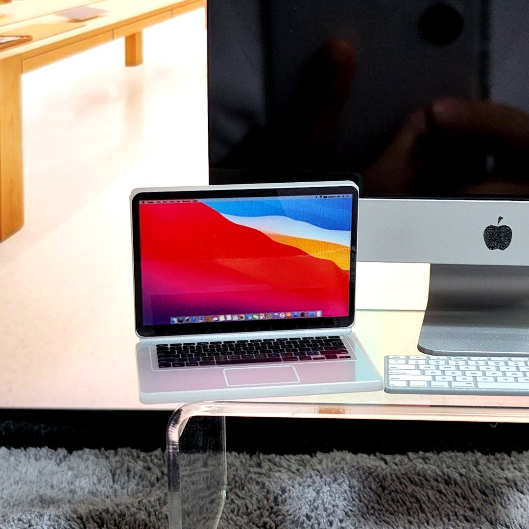 New McBook Pro (Notebook, Laptop) Scale 1/6 - 摆饰 - 塑料 银色
