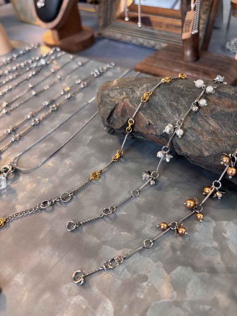 珍珠小花园手链(黄金珍珠)  不锈钢手链 细链 - 项链 - 不锈钢 白色