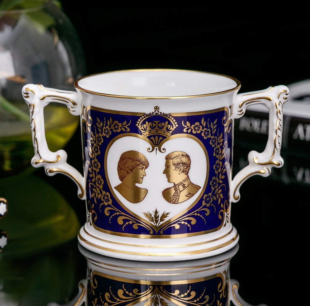 Royal Crown Derby威尔斯王1981限量骨瓷马克杯结婚情侣咖啡杯 - 咖啡杯/马克杯 - 瓷 