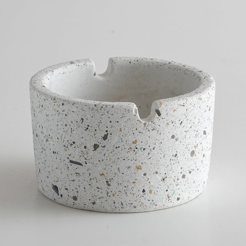 水泥菸灰缸 - 香薰/精油/线香 - 水泥 