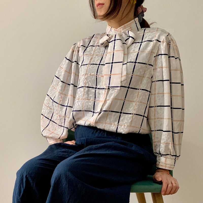 意大利制 欧洲古着 白色 条纹 绑带衬衫 - 女装衬衫 - 聚酯纤维 白色