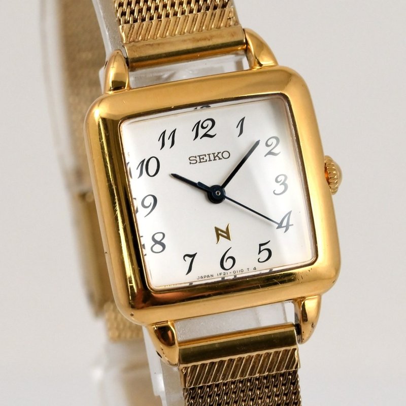 SEIKO NOIE 女表 石英机芯 1F21-5020 22mm 金色方形表壳 银色表盘 古董表 复古表 - 女表 - 不锈钢 金色