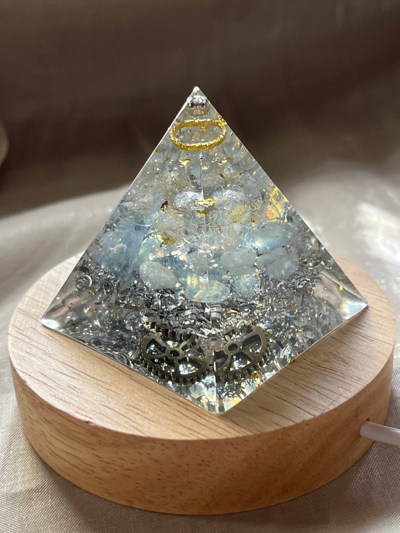 订制【奥刚能量塔-给回归光明的你】黄水晶/海蓝宝-奥根金字塔 - 摆饰 - 树脂 