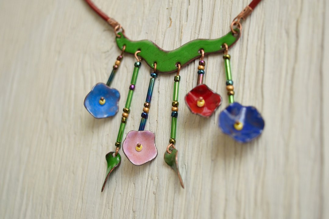Morning Glory Flower Enamel Necklace, Flower Necklace, Flower Jewelry, Floral - 项链 - 珐琅 紫色