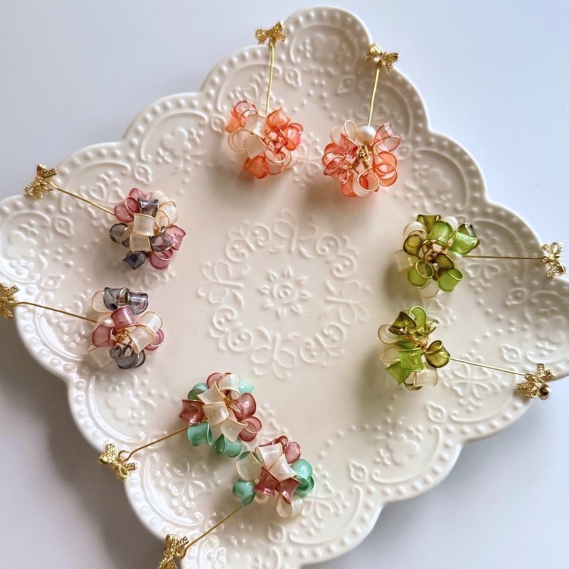订制圆圈小花球 - 耳环/耳夹 - 树脂 