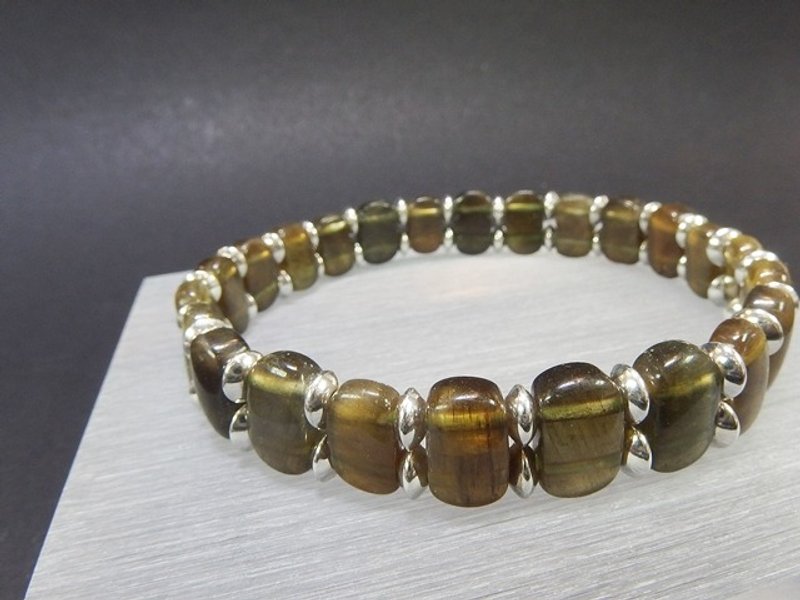 猫眼绿碧壐纯银手链  香港原创设计 - 手链/手环 - 宝石 绿色