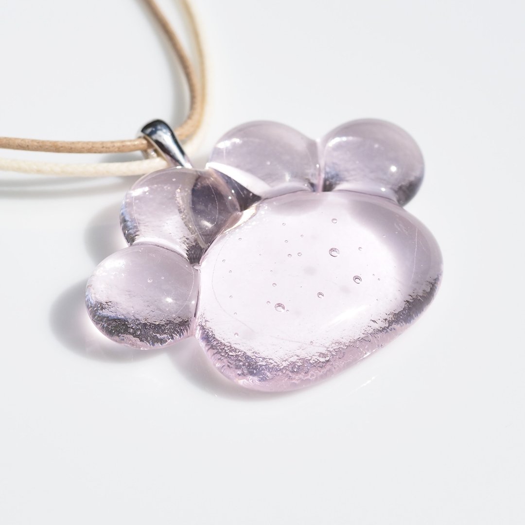 Dog and Cat Paw Glass (Nikukyu [Pink]) Necklace [Made-to-Order] - 项链 - 玻璃 粉红色