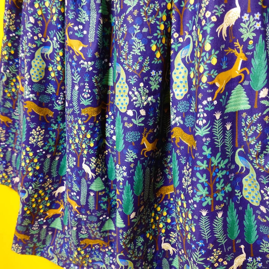 Metallic Gold Peacock deer animal Long Skirt / made in JAPAN / USA fabric - 裙子 - 棉．麻 蓝色