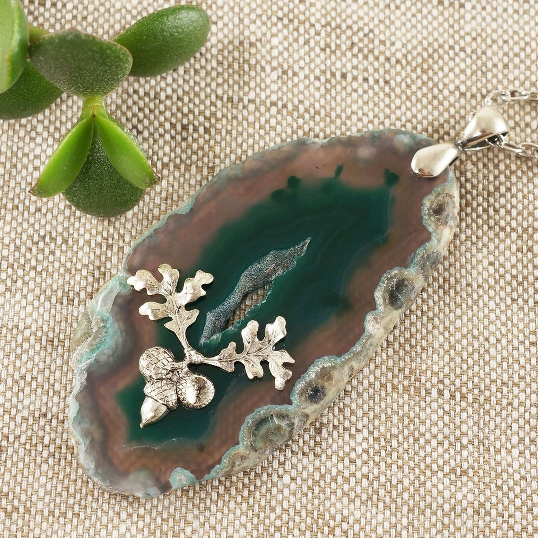 Green Agate Geode Slice Slab Silver Acorn Oak Leaf Pendant Necklace Jewelry Gift - 项链 - 半宝石 绿色