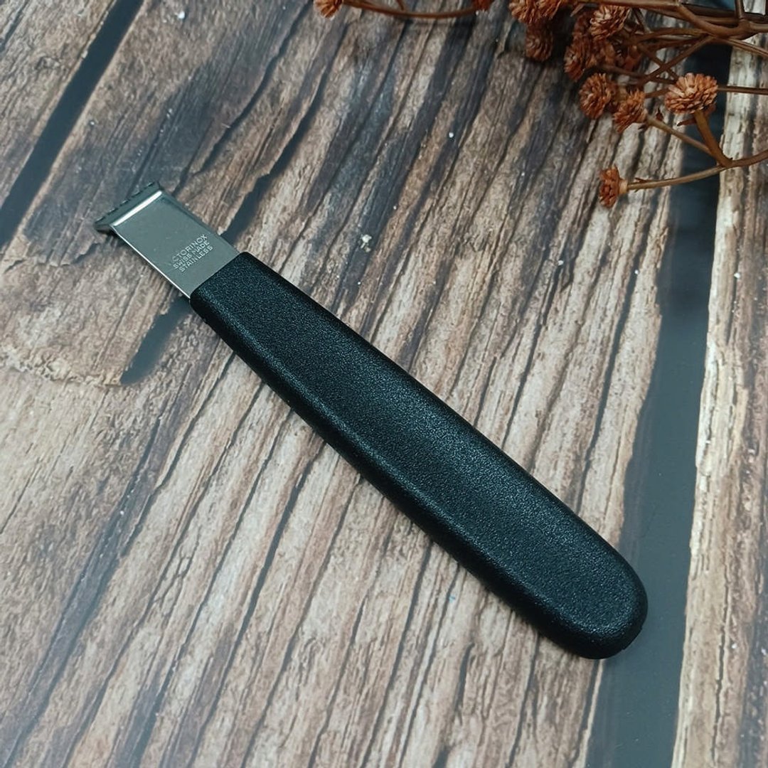 VICTORINOX 瑞士维氏 柠檬皮刨刀 黑 5.3503 - 厨房用具 - 其他材质 黑色