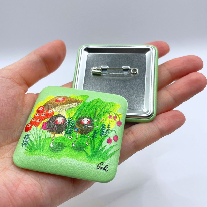 沙粒默-走到森林去-皮革软胸章/方形/徽章/直径50mm - 徽章/别针 - 其他材质 绿色