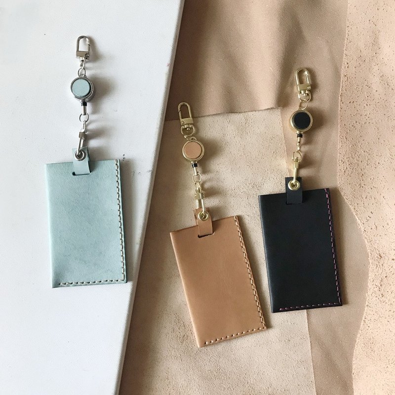 悠游卡套_附伸缩绳30cm_四色可选(一人成班)_五倍券优惠 - 皮件 - 真皮 