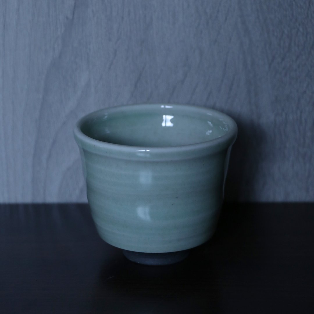 歪仔绿青瓷瓷土小杯 - 其他杯子 - 瓷 绿色