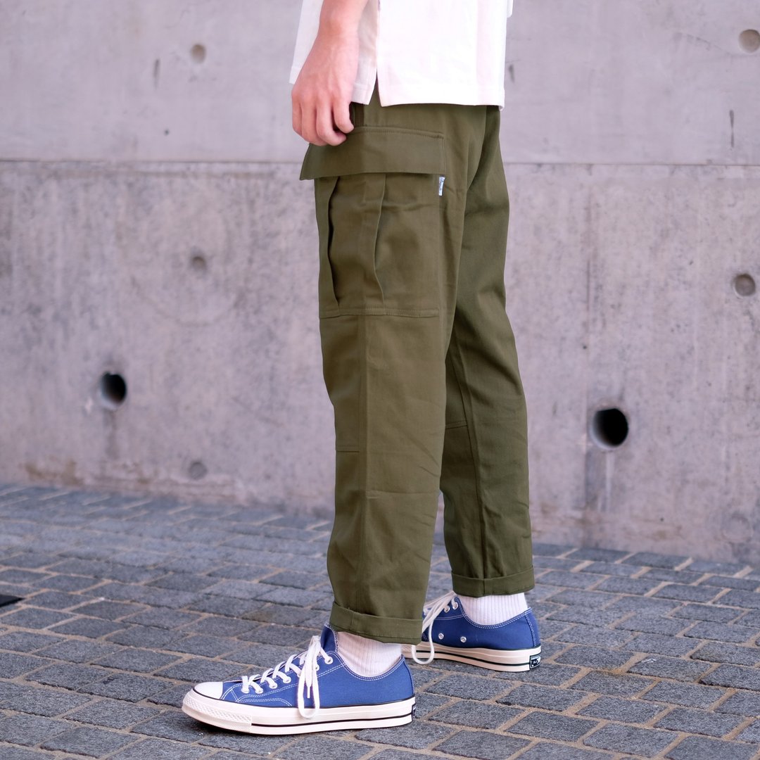 宽版双袋九分裤 /军裤/Cargo/Chino/Pants/简约/素色/情侣服 - 男士长裤 - 棉．麻 黑色