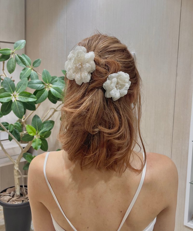 Lurian 原创真乌干纱美丽迷人的山茶花风格婚礼头饰（小号） - 发饰 - 丝．绢 