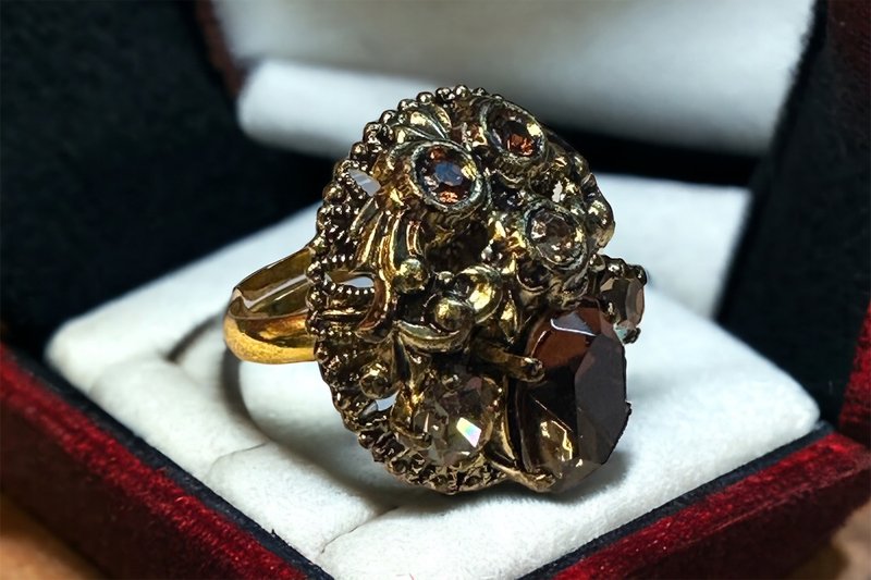 【伽罗茶晶】复古镂空天然水晶石/ 复刻雕花可调节戒指 - 戒指 - 水晶 咖啡色