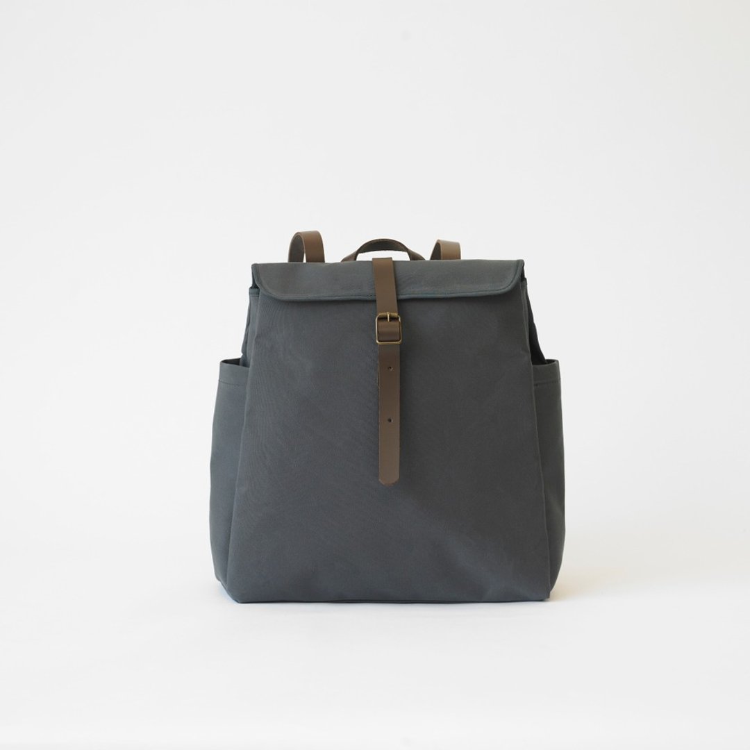 |西班牙手工制作| Ölend Tokyo 帆布后背包 (Dark Grey 铁灰色) - 后背包/双肩包 - 真皮 灰色