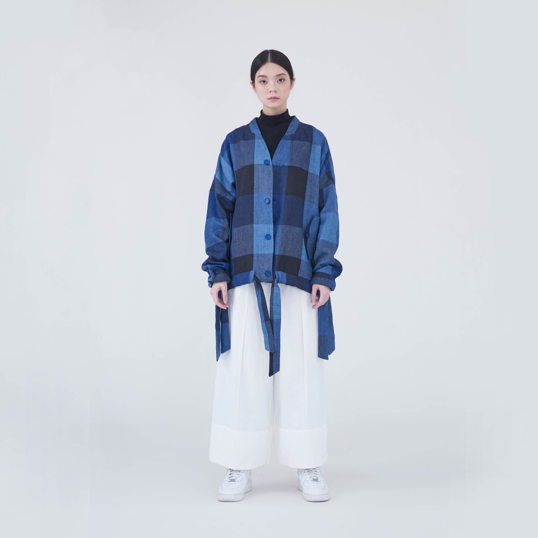 TRAN - 和式领系带宽版夹克 - 女装休闲/机能外套 - 棉 蓝色