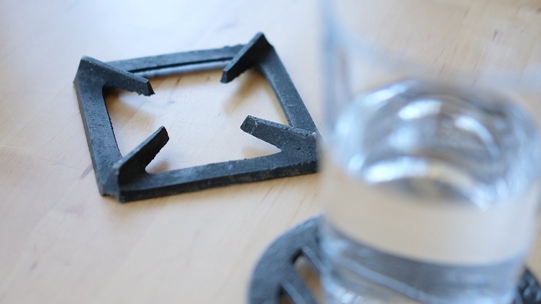 TRIVET 复古工业风小型隔热垫/杯垫 - 方形 - 杯垫 - 其他金属 银色