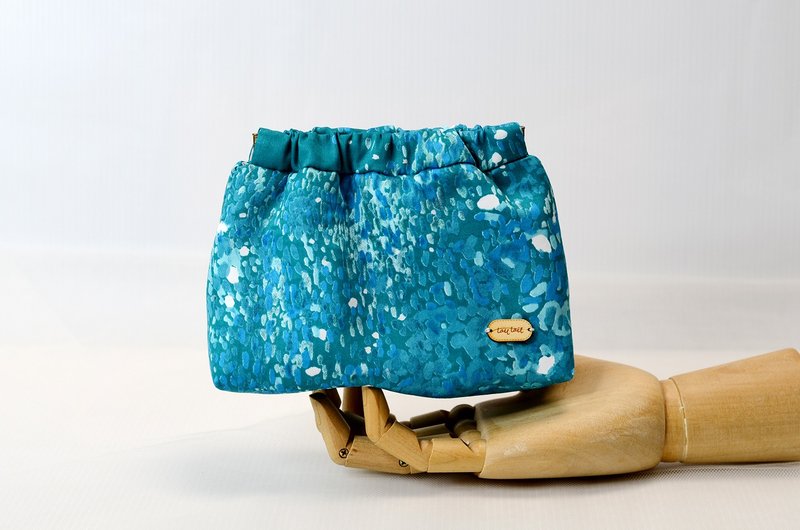 【日本设计师布料】丝光棉弹片口金化妆包 / 随身小物包 # 孔雀绿 - 化妆包/杂物包 - 棉．麻 