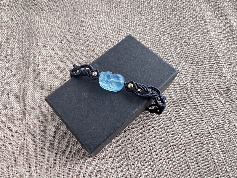 230149 Macrame 南美蜡线 海蓝宝回纹珠 手链 - 手链/手环 - 半宝石 蓝色