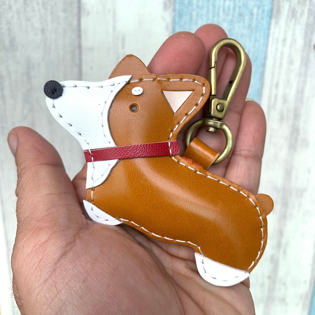 疗愈小物 手工皮革 茶色 柯基 狗 纯手工缝制 钥匙扣 小尺寸 - 钥匙链/钥匙包 - 真皮 咖啡色
