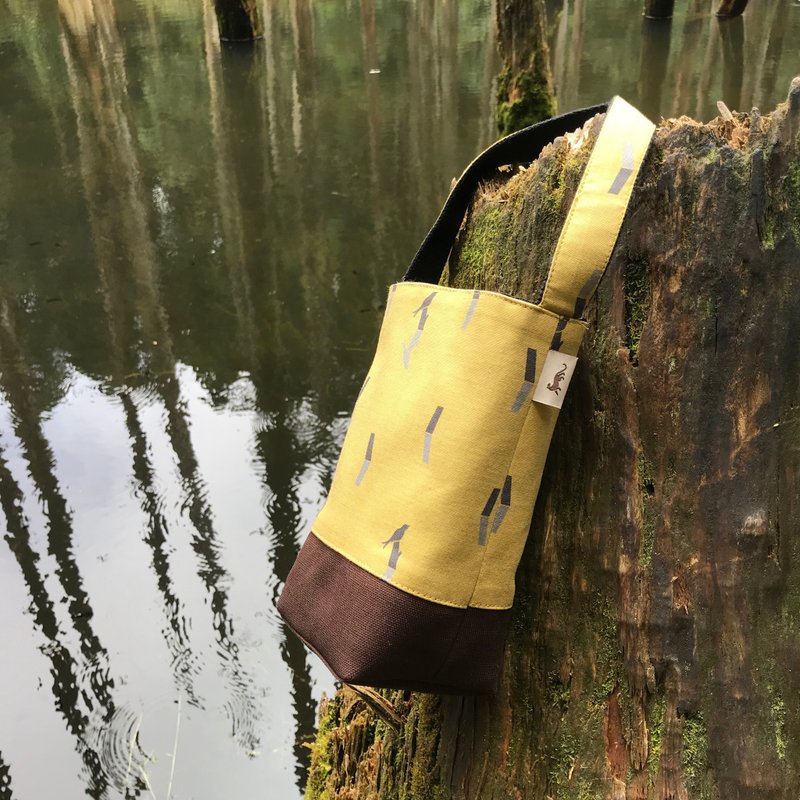 【小水壶提袋】 / 自印布故事印花系列 - 随行杯提袋/水壶袋 - 棉．麻 多色