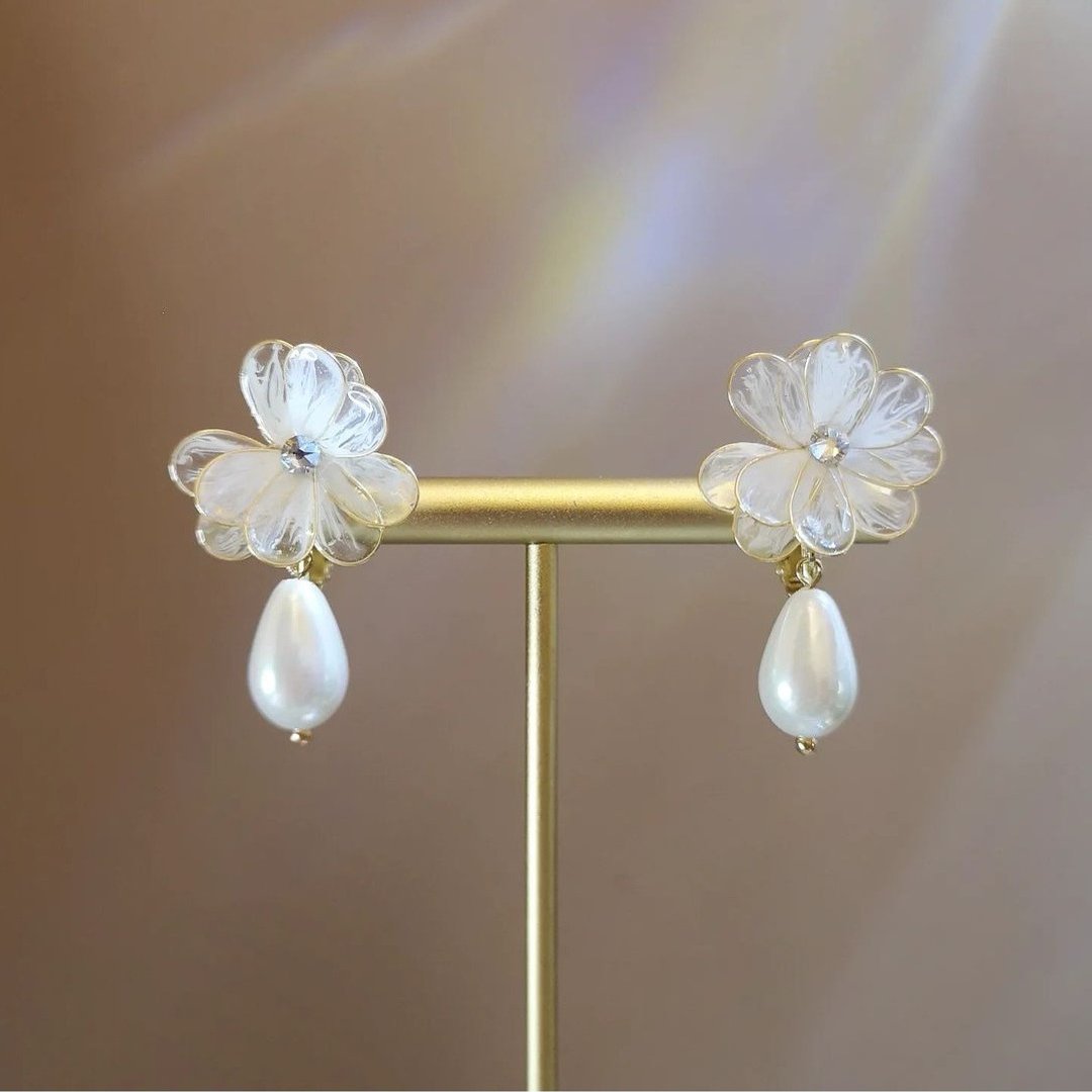 念白 | 耳夹耳鈎 | 婚礼水晶花饰品 - 耳环/耳夹 - 硅胶 白色