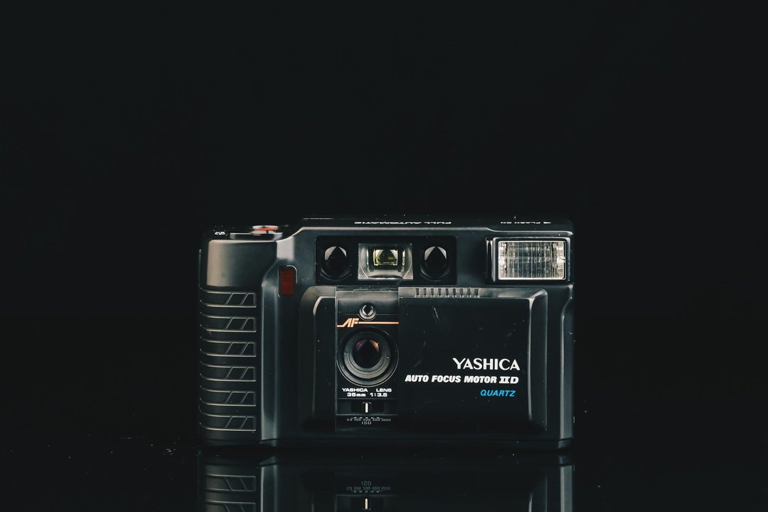 YASHICA AUTO FOCUS MOTOR II D #4703 #135底片相机 - 相机 - 其他金属 黑色