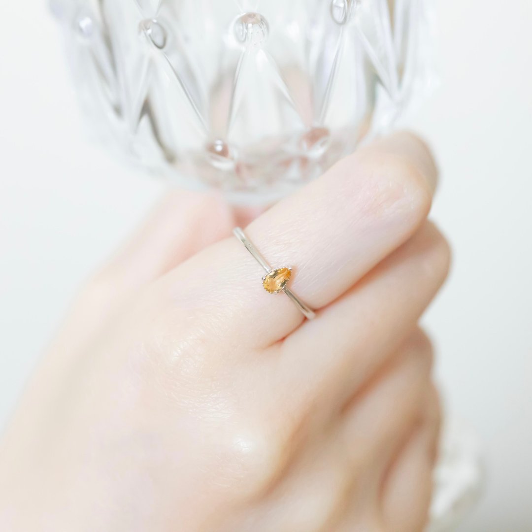 黄水晶925纯银水滴爪镶戒指 可调式戒指 - 戒指 - 水晶 银色