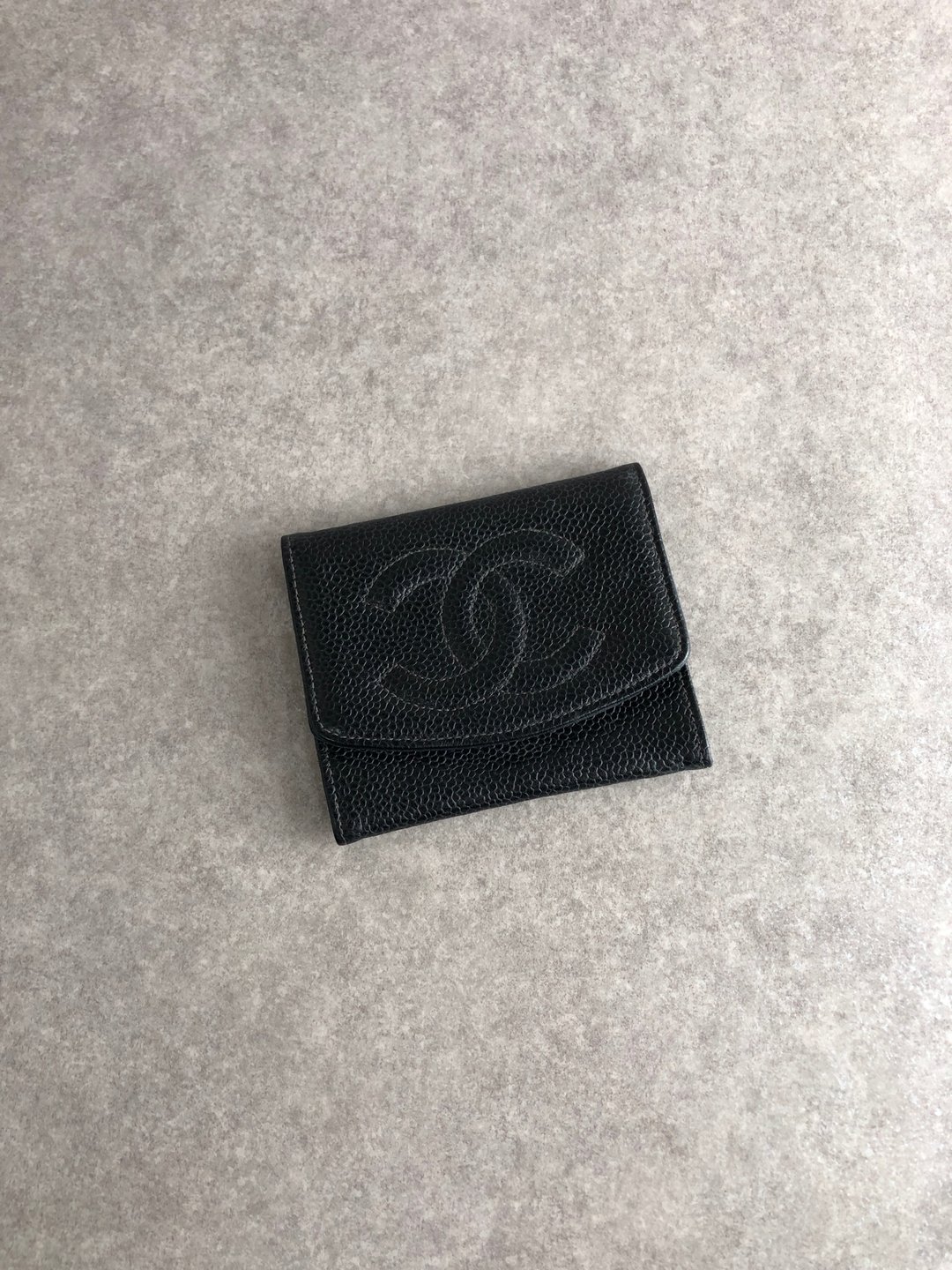 【VintageShop solo 日本直送中古包专卖店】CHANEL 香奈儿 钱包 黑色 经典双 C Logo 鱼子酱皮革 零钱包 vintage 古董 5byxkp - 皮夹/钱包 - 真皮 黑色