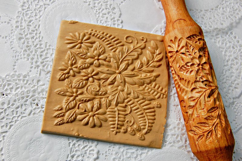 Rolling pins with flowers,rolling pins engraved, rolling pins pattern - 厨房家电 - 木头 咖啡色