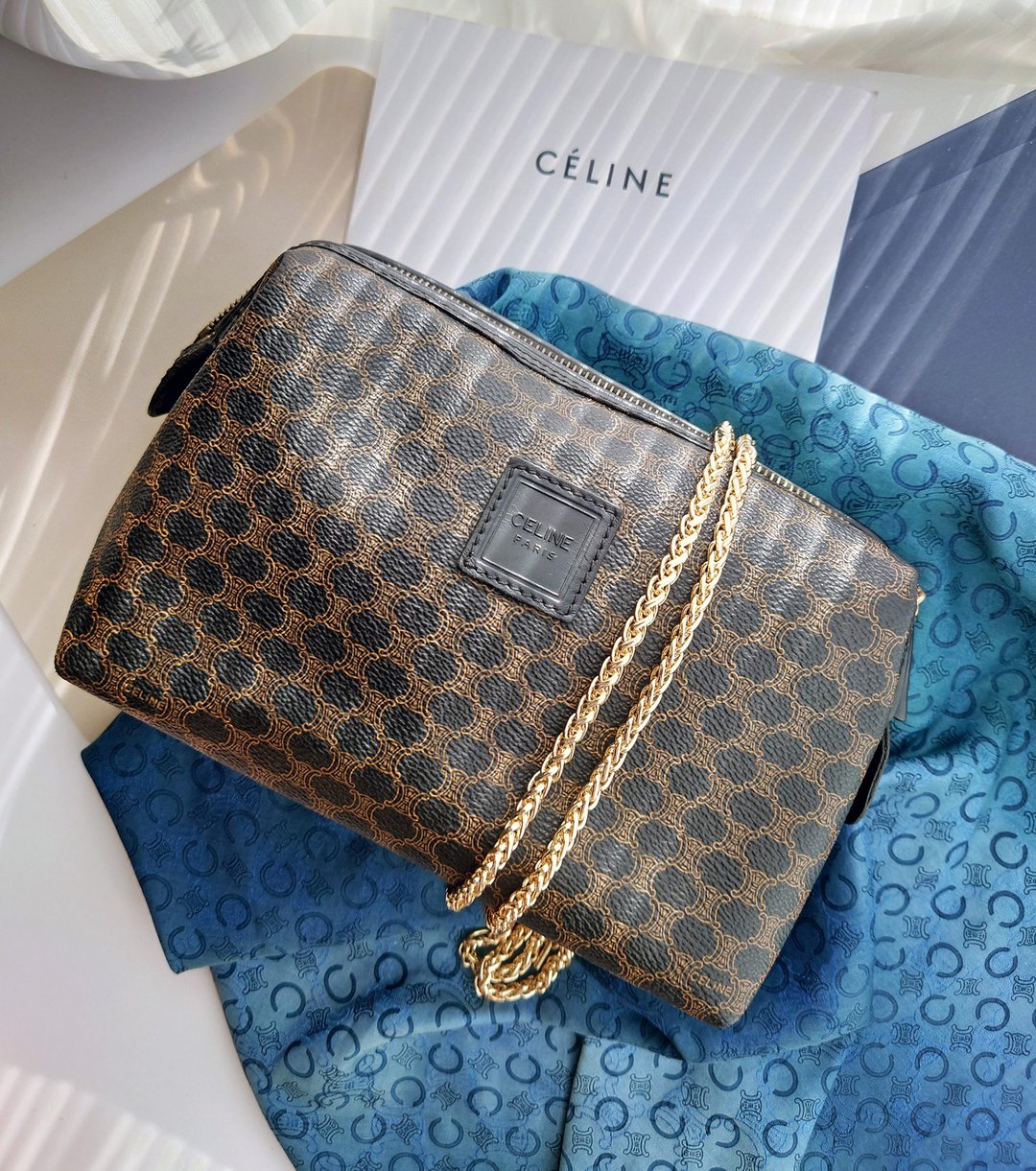 中古包 CELINE 黑花收纳包化妆包链条包云朵包斜背包斜挎包单肩包 - 侧背包/斜挎包 - 防水材质 黑色