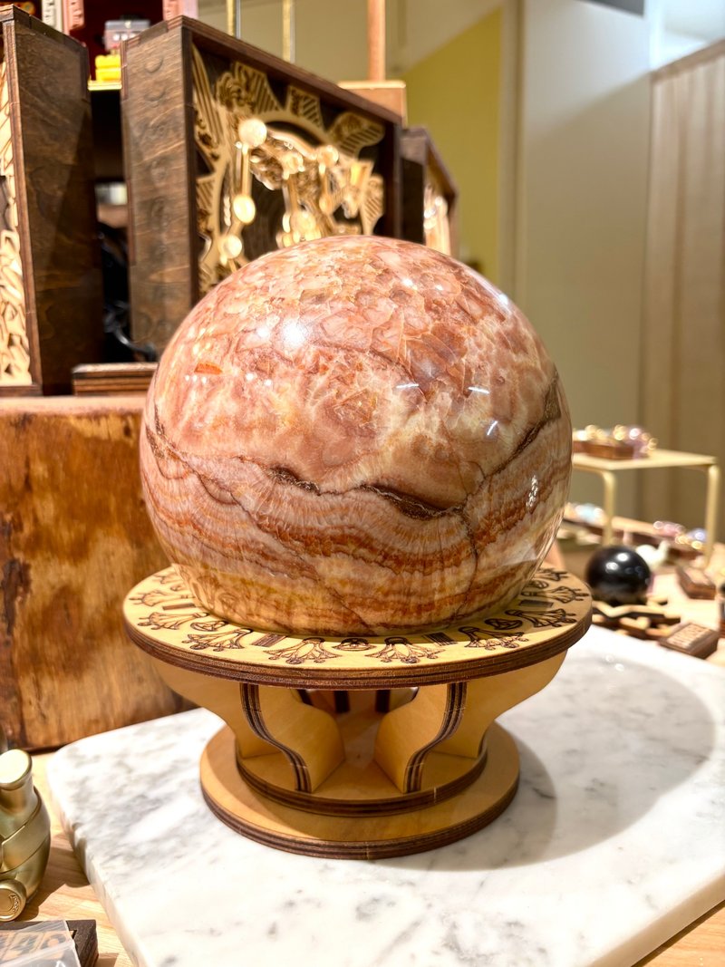 一图一物 红纹石 巨型水晶球 晶石摆件 家居摆设 风水 一图一物 - 摆饰 - 水晶 红色