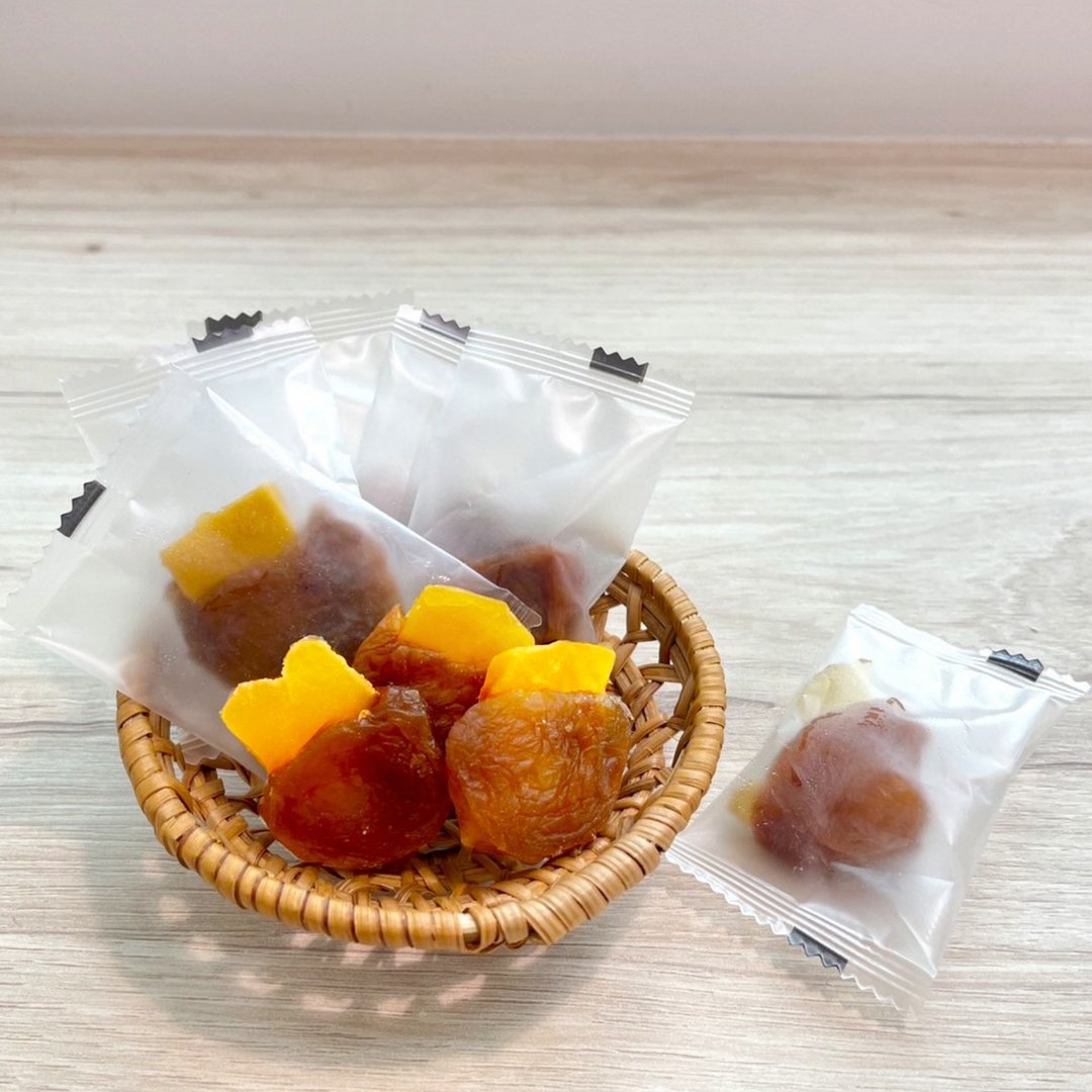 赫赫汉方 l 夹心蜜饯系列 l 芒着梅丽 (芒果夹心) 60g 300g - 零食/点心 - 植物．花 咖啡色