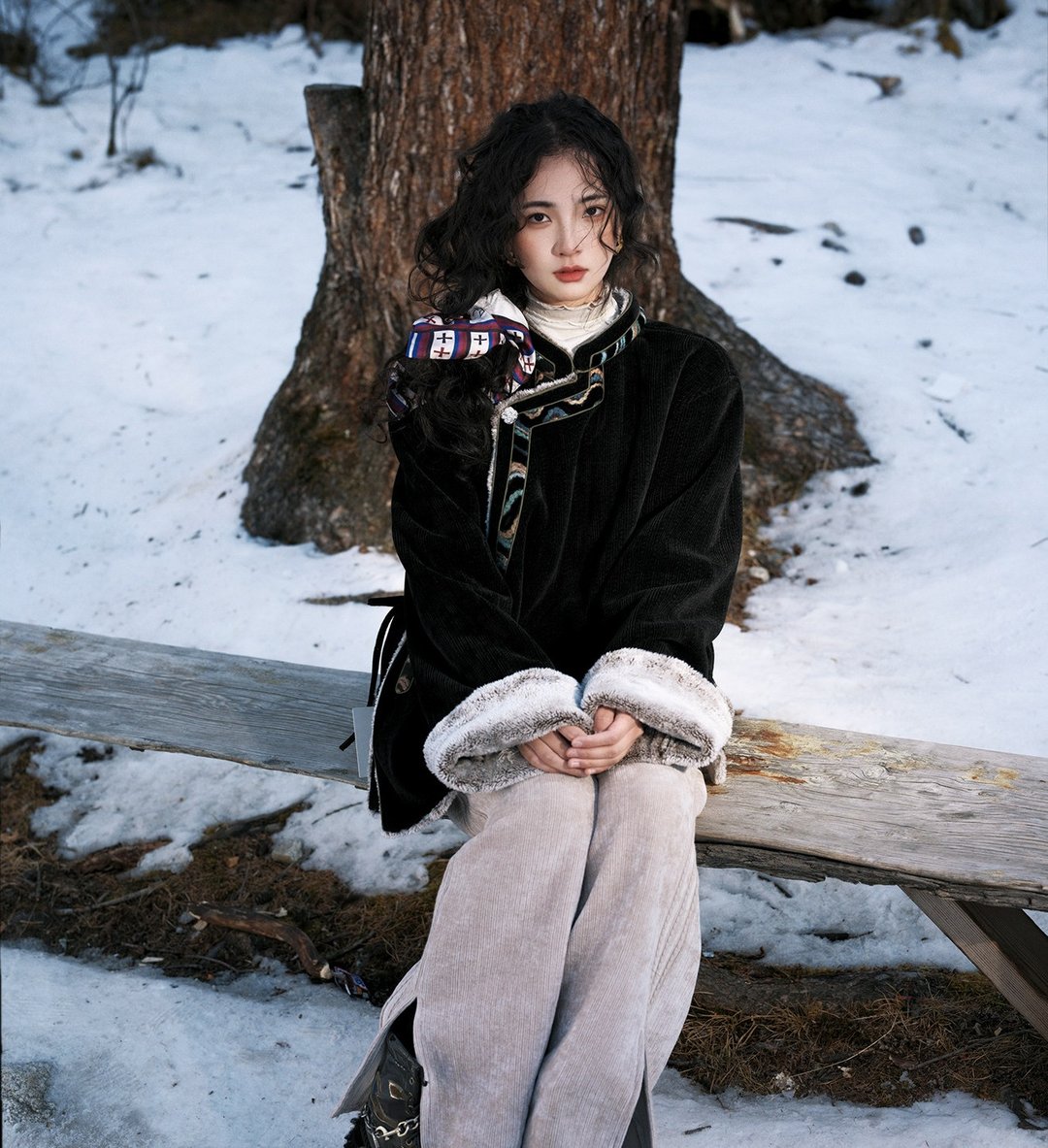 復古中國風藏式外套 / 雲中歌系列保暖棉服 / 冬季雪地穿搭設計 - 女装休闲/机能外套 - 其他材质 黑色