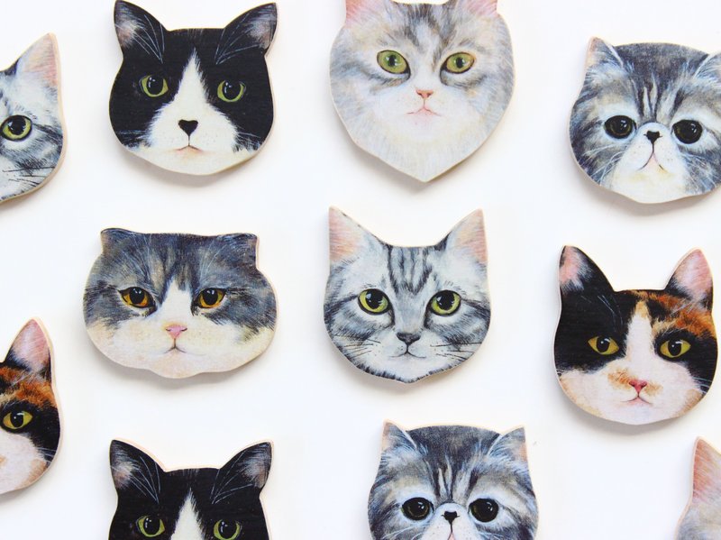 Cat brooch was born from the tree - 胸针 - 木头 灰色