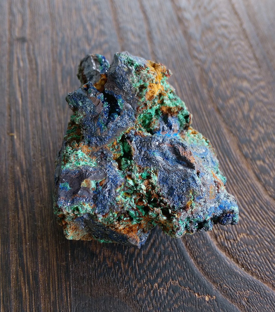 Azurite  湖北产地 蓝铜矿 孔雀石 赤铁矿共生矿 天然矿石 原矿 - 摆饰 - 其他材质 