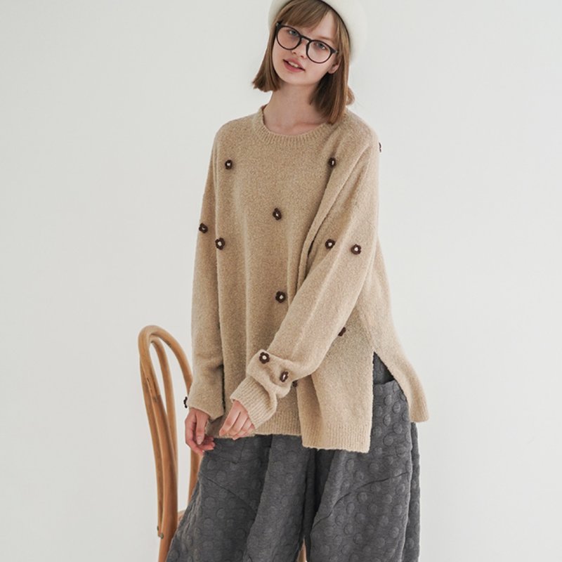 缝小花羊毛毛衣 - imakokoni - 女装针织衫/毛衣 - 羊毛 卡其色