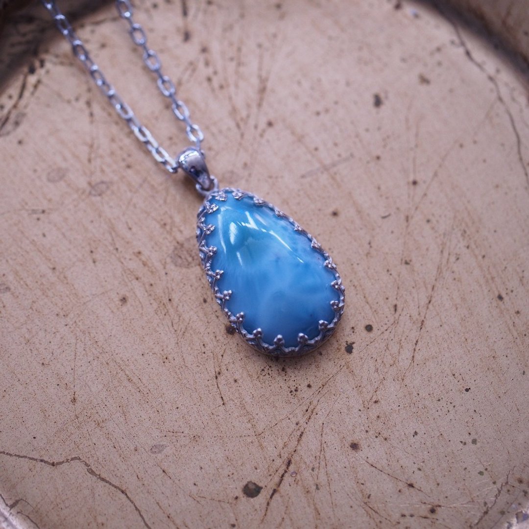 拉利玛 针钠钙石 曹灰针石 Larimar 手工包镶制作 纯银项链 - 项链 - 半宝石 蓝色