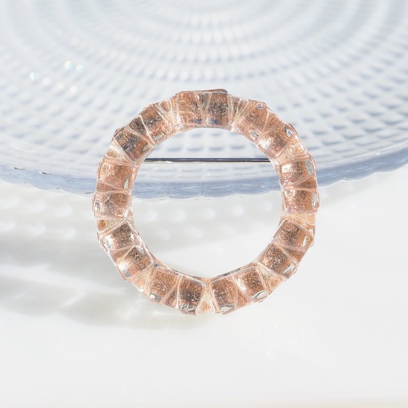 Glass ring (ring [clear]) brooch [made to order] - 胸针 - 玻璃 白色