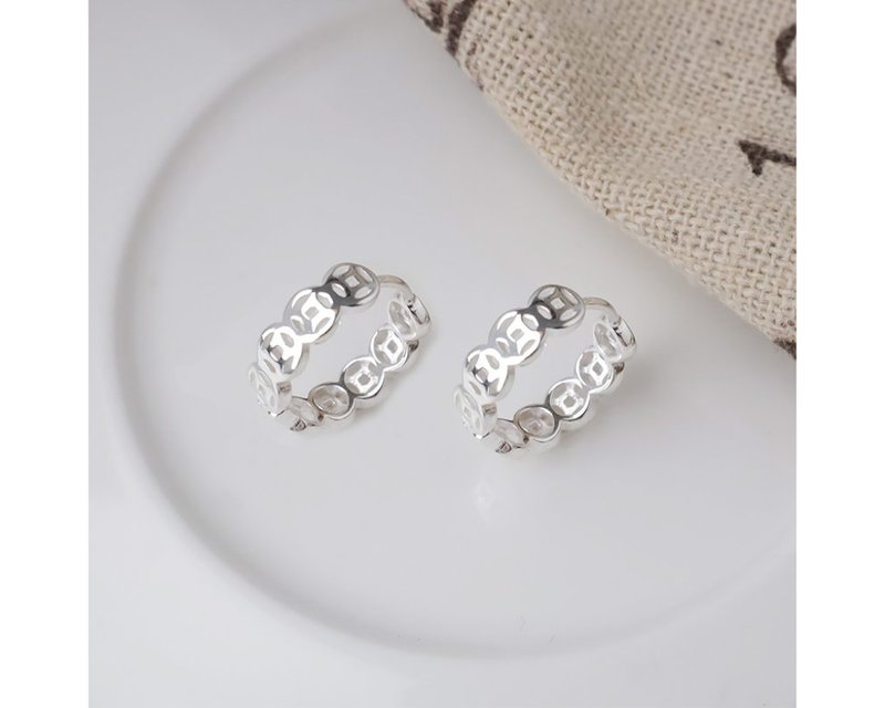 I 古钱 I 925纯银耳环 - 耳环/耳夹 - 纯银 银色