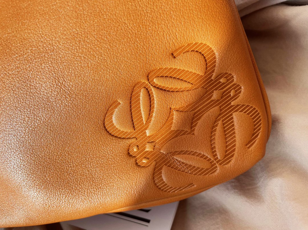 中古美品 Loewe 南瓜焦糖 托特包单肩包侧背包侧背包通勤包斜背包 - 侧背包/斜挎包 - 真皮 橘色