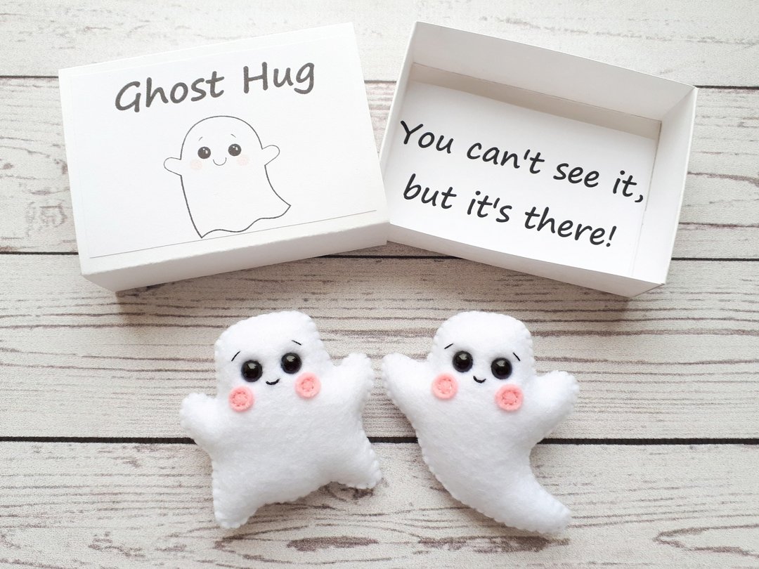 Little Ghost, Small gift box, Gift for girlfriend, Present for lover - 玩偶/公仔 - 其他材质 白色