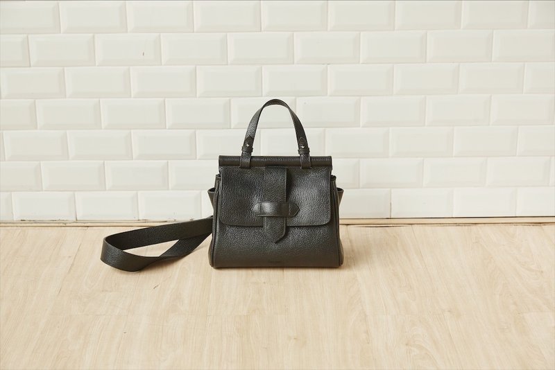 Odyssey Lady Bag in Black - 手提包/手提袋 - 真皮 黑色