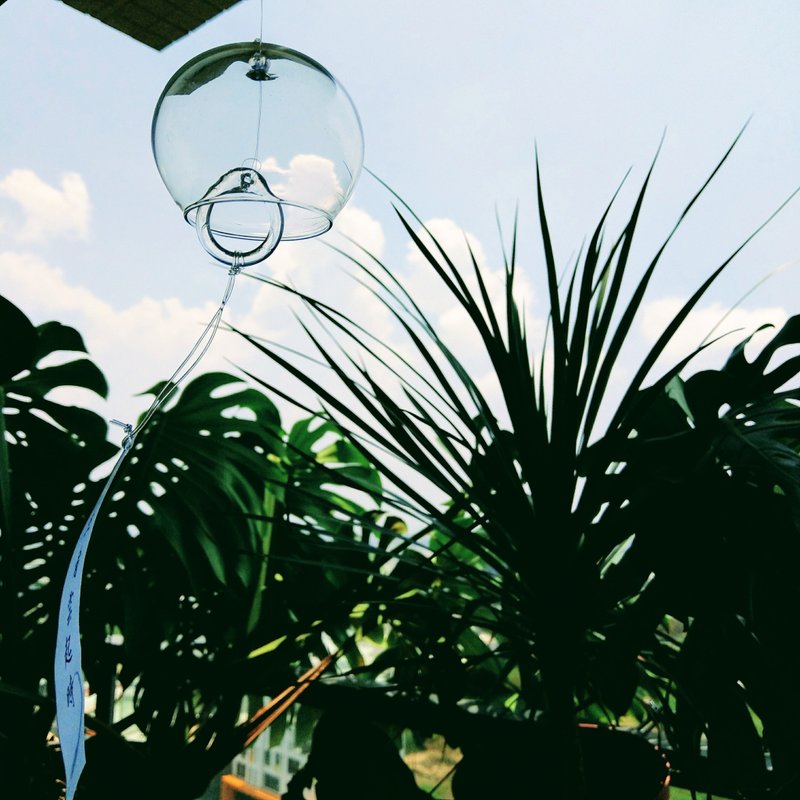 【MINI LIFE x MINI 市集】 透明玻璃球 诗签 风铃 (共三款) - 摆饰 - 玻璃 